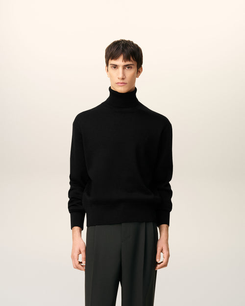 Pull Noir Col Roulé Ami De Coeur En Laine
