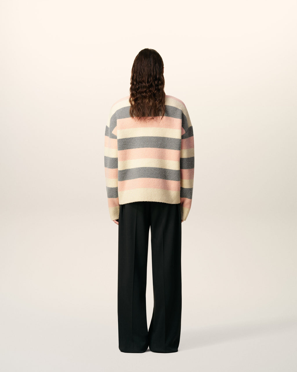 Pull Gris Rayé Col Rond En Alpaga