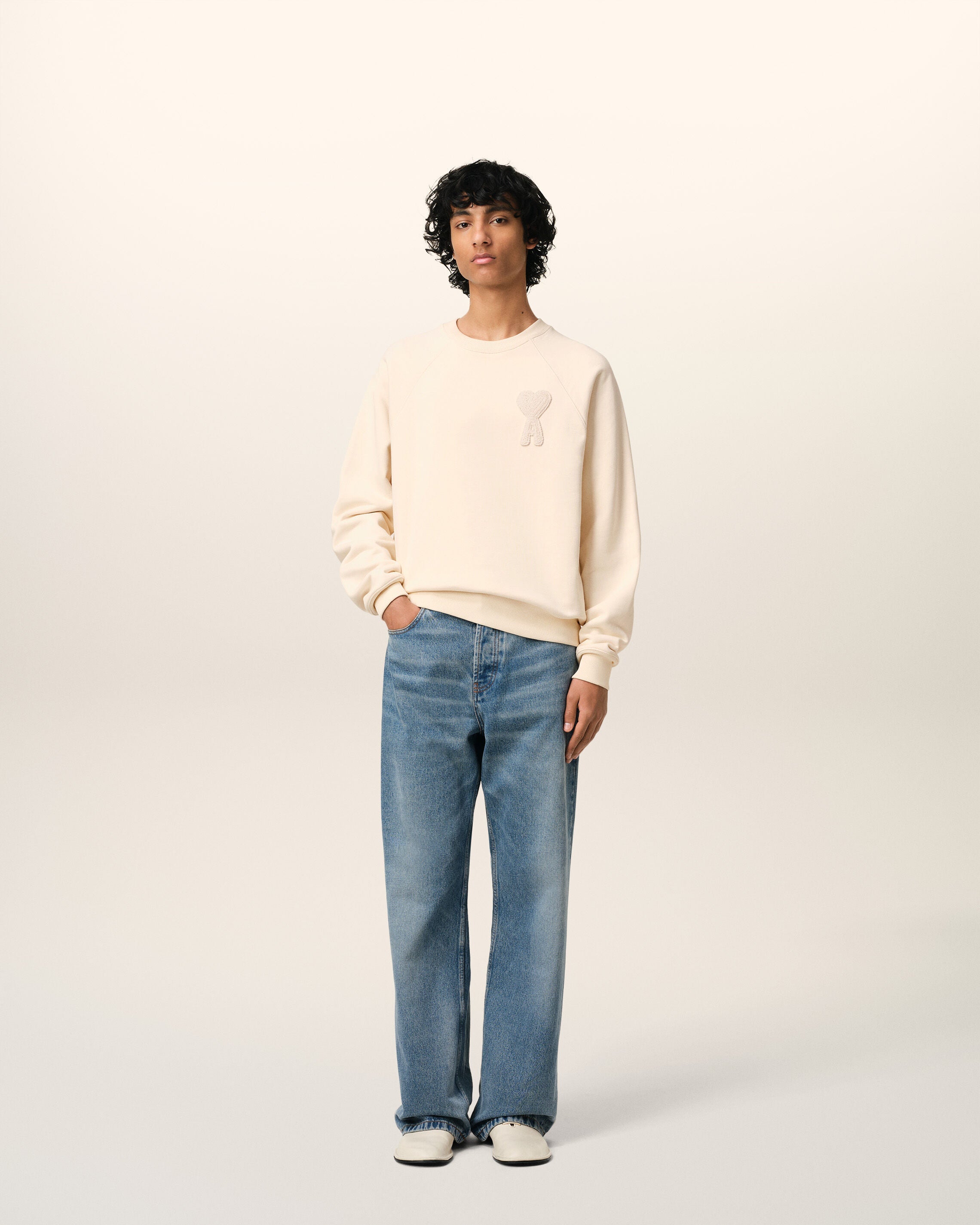 Sweatshirt Beige Patch Ami de Coeur En Coton